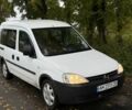 Білий Опель Комбо вант.-пас., об'ємом двигуна 1.2 л та пробігом 250 тис. км за 2850 $, фото 2 на Automoto.ua