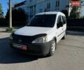 Білий Опель Комбо вант.-пас., об'ємом двигуна 1.7 л та пробігом 256 тис. км за 3890 $, фото 1 на Automoto.ua