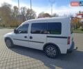 Опель Комбо груз.-пасс. 2008 в Виннице на Automoto.ua Белый Опель Комбо груз.-пасс., объемом двигателя 1.6 л и пробегом 215 тыс. км за 5600 $, фото 5 на Automoto.ua