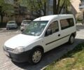 Белый Опель Комбо груз.-пасс., объемом двигателя 1.6 л и пробегом 211 тыс. км за 4900 $, фото 1 на Automoto.ua