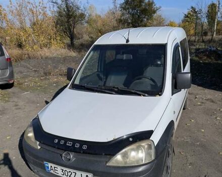 Білий Опель Комбо вант.-пас., об'ємом двигуна 1.69 л та пробігом 339 тис. км за 4500 $, фото 13 на Automoto.ua