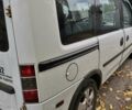 Білий Опель Комбо вант.-пас., об'ємом двигуна 1.25 л та пробігом 250 тис. км за 4500 $, фото 2 на Automoto.ua