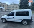 Белый Опель Комбо груз.-пасс., объемом двигателя 1.7 л и пробегом 200 тыс. км за 3500 $, фото 3 на Automoto.ua