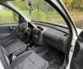 Білий Опель Комбо вант.-пас., об'ємом двигуна 1.2 л та пробігом 250 тис. км за 2850 $, фото 8 на Automoto.ua