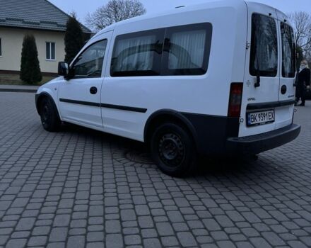 Белый Опель Комбо груз.-пасс., объемом двигателя 1.7 л и пробегом 245 тыс. км за 4500 $, фото 20 на Automoto.ua