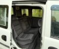 Білий Опель Комбо вант.-пас., об'ємом двигуна 1.2 л та пробігом 250 тис. км за 2850 $, фото 7 на Automoto.ua