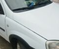 Белый Опель Комбо груз.-пасс., объемом двигателя 1.6 л и пробегом 310 тыс. км за 3500 $, фото 1 на Automoto.ua
