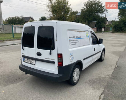 Білий Опель Комбо вант.-пас., об'ємом двигуна 1.3 л та пробігом 341 тис. км за 3800 $, фото 5 на Automoto.ua