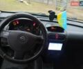 Белый Опель Комбо груз.-пасс., объемом двигателя 1.2 л и пробегом 274 тыс. км за 4200 $, фото 3 на Automoto.ua
