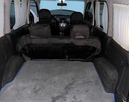 Белый Опель Комбо груз.-пасс., объемом двигателя 1.7 л и пробегом 245 тыс. км за 4500 $, фото 2 на Automoto.ua