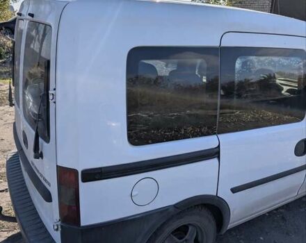 Білий Опель Комбо вант.-пас., об'ємом двигуна 1.69 л та пробігом 339 тис. км за 4500 $, фото 1 на Automoto.ua