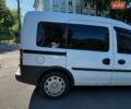 Білий Опель Комбо вант.-пас., об'ємом двигуна 1.7 л та пробігом 256 тис. км за 3890 $, фото 5 на Automoto.ua