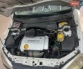 Білий Опель Комбо вант.-пас., об'ємом двигуна 1.6 л та пробігом 179 тис. км за 4000 $, фото 19 на Automoto.ua