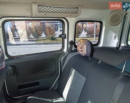 Опель Комбо груз.-пасс. 2008 в Виннице на Automoto.ua Белый Опель Комбо груз.-пасс., объемом двигателя 1.6 л и пробегом 215 тыс. км за 5600 $, фото 16 на Automoto.ua