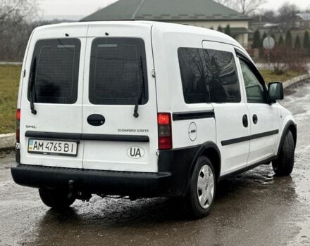 Белый Опель Комбо груз.-пасс., объемом двигателя 1.3 л и пробегом 344 тыс. км за 2700 $, фото 13 на Automoto.ua