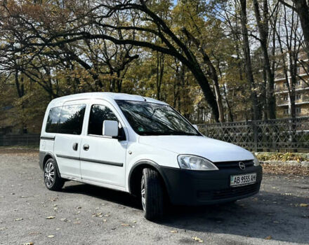 Білий Опель Комбо вант.-пас., об'ємом двигуна 1.7 л та пробігом 441 тис. км за 4099 $, фото 7 на Automoto.ua