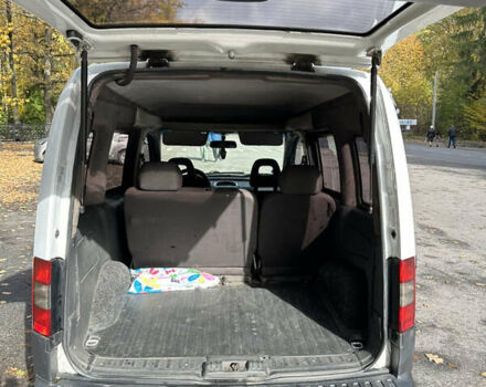 Білий Опель Комбо вант.-пас., об'ємом двигуна 1.7 л та пробігом 441 тис. км за 4099 $, фото 11 на Automoto.ua