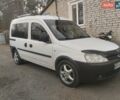 Белый Опель Комбо груз.-пасс., объемом двигателя 1.7 л и пробегом 260 тыс. км за 5200 $, фото 1 на Automoto.ua