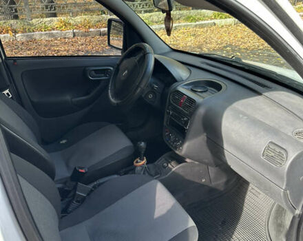 Білий Опель Комбо вант.-пас., об'ємом двигуна 1.7 л та пробігом 441 тис. км за 4099 $, фото 9 на Automoto.ua