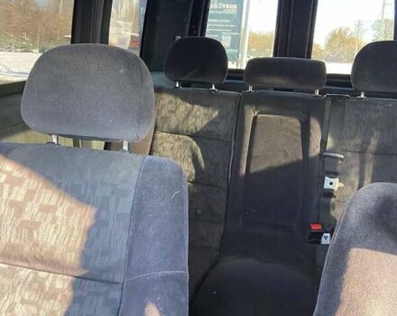 Белый Опель Комбо груз.-пасс., объемом двигателя 1.25 л и пробегом 390 тыс. км за 4350 $, фото 5 на Automoto.ua