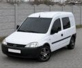 Белый Опель Комбо груз.-пасс., объемом двигателя 1.3 л и пробегом 350 тыс. км за 4000 $, фото 1 на Automoto.ua