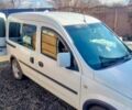 Білий Опель Комбо вант.-пас., об'ємом двигуна 1.25 л та пробігом 300 тис. км за 4300 $, фото 1 на Automoto.ua