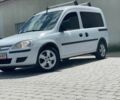 Белый Опель Комбо груз.-пасс., объемом двигателя 1.2 л и пробегом 220 тыс. км за 5100 $, фото 1 на Automoto.ua