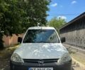 Белый Опель Комбо груз.-пасс., объемом двигателя 1.25 л и пробегом 254 тыс. км за 5250 $, фото 5 на Automoto.ua