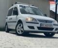 Белый Опель Комбо груз.-пасс., объемом двигателя 1.2 л и пробегом 220 тыс. км за 5100 $, фото 17 на Automoto.ua