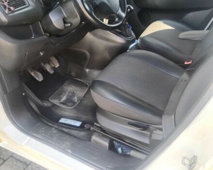 Белый Опель Комбо груз.-пасс., объемом двигателя 1.3 л и пробегом 374 тыс. км за 5100 $, фото 18 на Automoto.ua