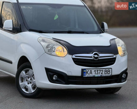 Белый Опель Комбо груз.-пасс., объемом двигателя 1.6 л и пробегом 256 тыс. км за 6600 $, фото 6 на Automoto.ua