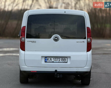 Белый Опель Комбо груз.-пасс., объемом двигателя 1.6 л и пробегом 256 тыс. км за 6600 $, фото 7 на Automoto.ua