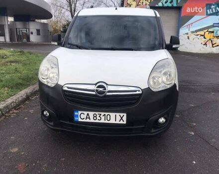 Белый Опель Комбо груз.-пасс., объемом двигателя 1.6 л и пробегом 198 тыс. км за 6150 $, фото 2 на Automoto.ua