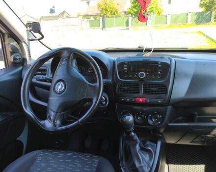 Опель Комбо груз.-пасс. 2012 в Коломые на Automoto.ua Белый Опель Комбо груз.-пасс., объемом двигателя 1.4 л и пробегом 190 тыс. км за 7500 $, фото 6 на Automoto.ua