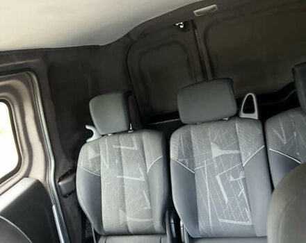 Білий Опель Комбо вант.-пас., об'ємом двигуна 1.25 л та пробігом 337 тис. км за 4500 $, фото 16 на Automoto.ua