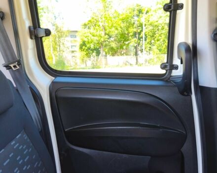 Опель Комбо груз.-пасс. 2012 в Коломые на Automoto.ua Белый Опель Комбо груз.-пасс., объемом двигателя 1.4 л и пробегом 190 тыс. км за 7500 $, фото 5 на Automoto.ua