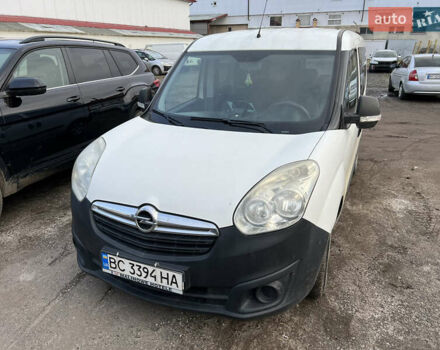 Опель Комбо груз.-пасс. 2012 в Львове на Automoto.ua Белый Опель Комбо груз.-пасс., объемом двигателя 1.3 л и пробегом 198 тыс. км за 6200 $, фото 8 на Automoto.ua