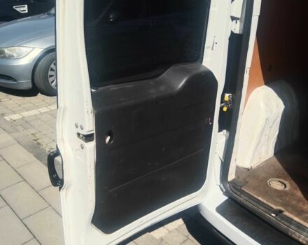 Белый Опель Комбо груз.-пасс., объемом двигателя 1.3 л и пробегом 374 тыс. км за 5100 $, фото 20 на Automoto.ua