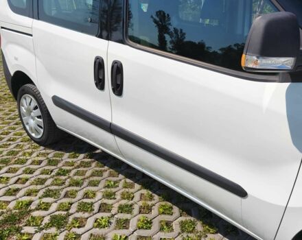 Опель Комбо груз.-пасс. 2012 в Коломые на Automoto.ua Белый Опель Комбо груз.-пасс., объемом двигателя 1.4 л и пробегом 190 тыс. км за 7500 $, фото 13 на Automoto.ua