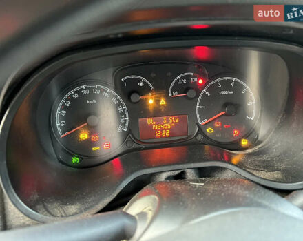 Опель Комбо груз.-пасс. 2012 в Львове на Automoto.ua Белый Опель Комбо груз.-пасс., объемом двигателя 1.3 л и пробегом 198 тыс. км за 6200 $, фото 9 на Automoto.ua