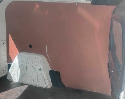 Белый Опель Комбо груз.-пасс., объемом двигателя 1.3 л и пробегом 374 тыс. км за 5100 $, фото 6 на Automoto.ua