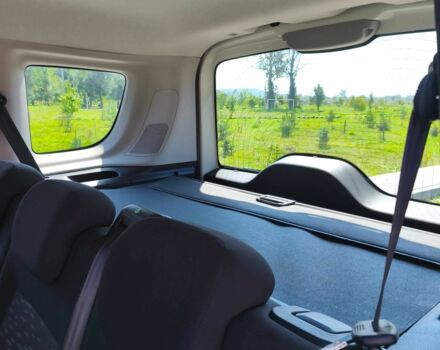 Опель Комбо груз.-пасс. 2012 в Коломые на Automoto.ua Белый Опель Комбо груз.-пасс., объемом двигателя 1.4 л и пробегом 190 тыс. км за 7500 $, фото 12 на Automoto.ua