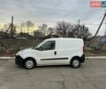 Белый Опель Комбо груз.-пасс., объемом двигателя 1.37 л и пробегом 250 тыс. км за 5000 $, фото 3 на Automoto.ua