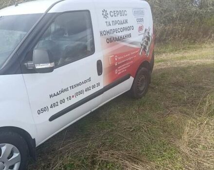 Белый Опель Комбо груз.-пасс., объемом двигателя 1.6 л и пробегом 432 тыс. км за 4500 $, фото 4 на Automoto.ua