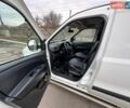 Белый Опель Комбо груз.-пасс., объемом двигателя 1.37 л и пробегом 250 тыс. км за 5000 $, фото 9 на Automoto.ua