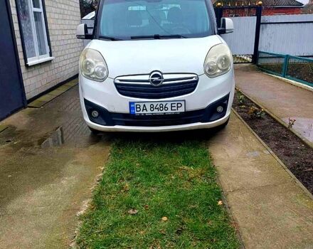 Білий Опель Комбо вант.-пас., об'ємом двигуна 1.6 л та пробігом 207 тис. км за 7600 $, фото 8 на Automoto.ua