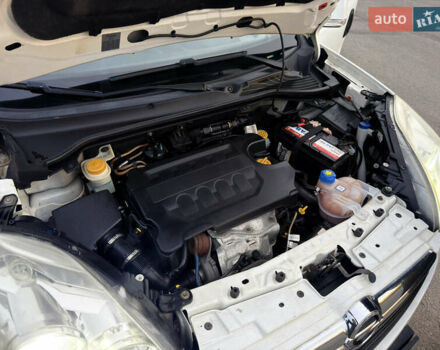 Белый Опель Комбо груз.-пасс., объемом двигателя 1.6 л и пробегом 256 тыс. км за 6600 $, фото 23 на Automoto.ua