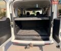 Белый Опель Комбо груз.-пасс., объемом двигателя 1.6 л и пробегом 295 тыс. км за 7500 $, фото 12 на Automoto.ua