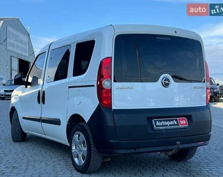 Білий Опель Комбо вант.-пас., об'ємом двигуна 1.3 л та пробігом 242 тис. км за 7990 $, фото 5 на Automoto.ua