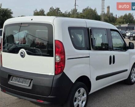 Білий Опель Комбо вант.-пас., об'ємом двигуна 1.3 л та пробігом 210 тис. км за 6800 $, фото 7 на Automoto.ua